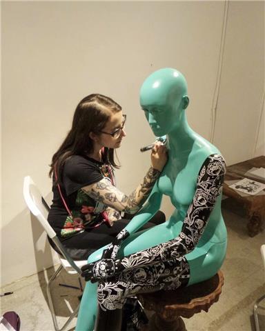 Profesora de artes plasticas a domicilio para todo tipo de edades