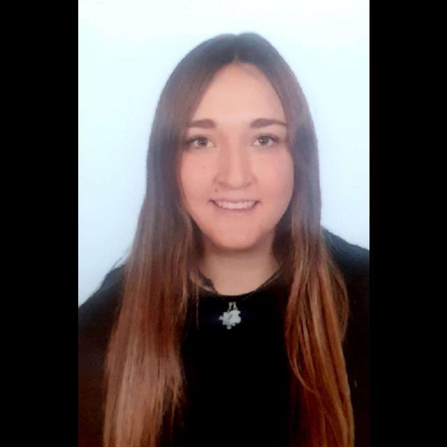 Estudiante de último año ofrece clases particulares (para el periodo de verano) de cualquier asignatura de ciencias a todos los niveles, incluyendo bachillerato. tengo experiencia de dos años trabajando en academia y mis alumnos obtienen buenos resultados