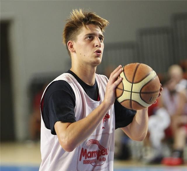 Laureato offre ripetizioni di più materie in zona legnano