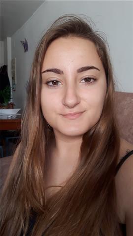 Doy clases particulares de todo tipo de asignaturas especialmente de matemáticas para alumnos de primaria y eso