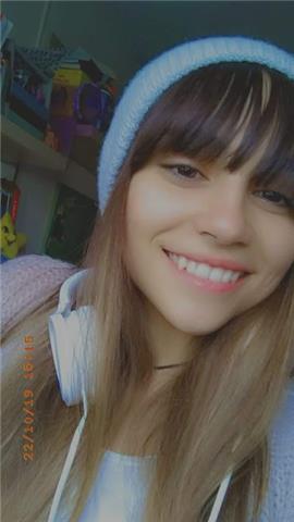 Doy clases de Ingles, lengua ,dibujo y sociales e historia economicamente