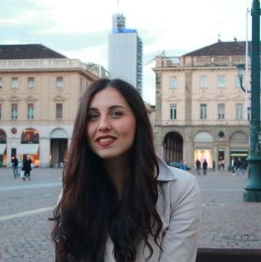 Laureata magistrale in lingue straniere con esperienza nell'insegnamento offre lezioni private di inglese a Catania