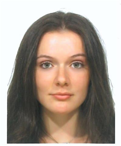 Studentessa offre ripetizioni e aiuto compiti