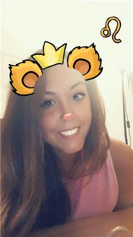 Se dan clases particulares de inglés, francés y lengua española de distintos niveles (primaria, eso, bachillerato, exámenes)