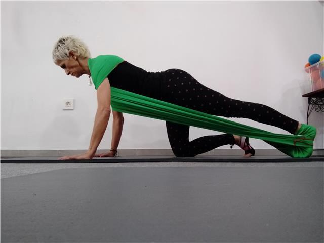 Profesora del método pilates experimentada, entrenadora personal,algo mas que pilates