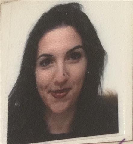 Studentessa universitaria, diplomata al liceo linguistico. Possiedo il livello B2 di inglese e spagnolo