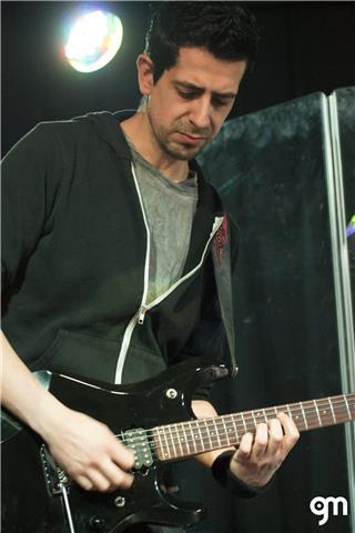 Insegnante chitarra per principianti e home recording per chiunque voglia registrare il proprio strumento/voce a casa