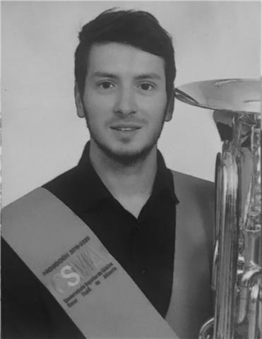 Profesor de música, titulado en la especialidad de bombardino/tuba ofrece clases de música