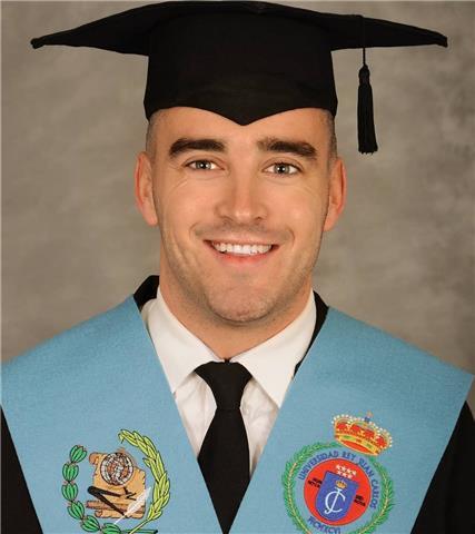 Profesor de Primaria a domicilio en la zona sur de Madrid. Para todas las asignaturas, en especial para inglés, gracias a la titulación B2. A la vanguardia de las nuevas metodologías y con muchas novedades