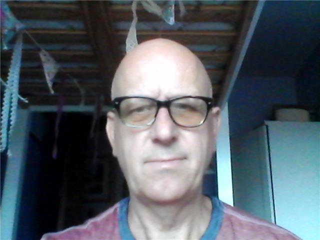 Native tefl english teacher from london, uk presenciales o por skype