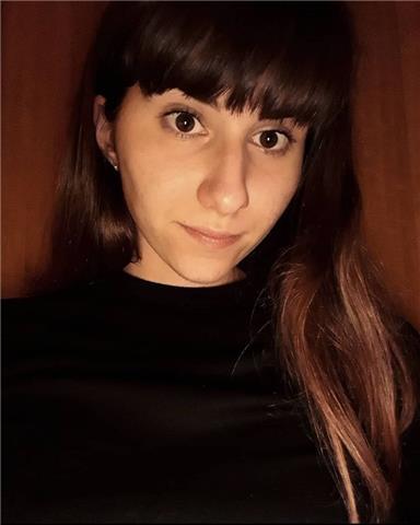 Studentessa universitaria di mediazione linguistica offre ripetizioni e aiuto compiti di inglese a bambini e ragazzi