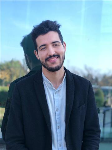 Journaliste et rédacteur arabophone
