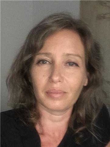 Doy clases particulares de apoyo de todos los niveles de francés. soy nativa pero llevo muchos años en canarias y hablo el español muy bien