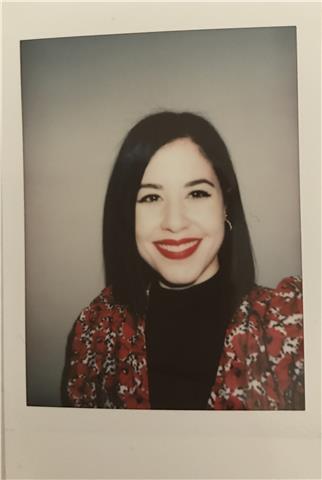 Profesora de todas las materias para reforzar y estimular a los alumnos que así lo necesiten