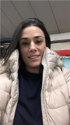 Soy profe de infantil y primaria. doy apoyo a la lectura, ayuda con los deberes y clases de lengua y matemáticas