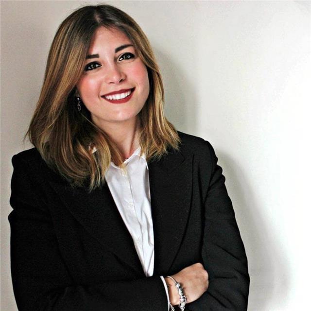 Docente di lingua inglese e di lingua spagnola scuola secondaria di I e II grado Impartisce ripetizioni private a studenti di età tra i 6 e i 18 anni. Per maggiori informazioni contattare in privato