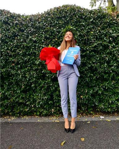 Sono dottoressa in alimentazione e nutrizione umana ed in scienze e tecnologie erboristiche.
offro ripetizioni in scienze, matematica e lingue (spagnolo livello c1 e inglese livello c1)