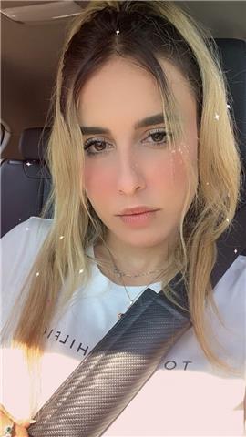 Faccio aiuto compiti di: italiano,inglese,francese, storia, geografia, alimentazione, matematica e o diplomata al liceo a ottimi voti, sono di faenza, ma posso spostarmi in città limitrofe. posso aiutare anche nei metodi di studio. offro ripetizioni ragaz