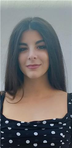 Profesora de inglés A1, A2, B1, B2, C1 con más de 5 años de experiencia. Apoyo escolar y Preparación Cambridge