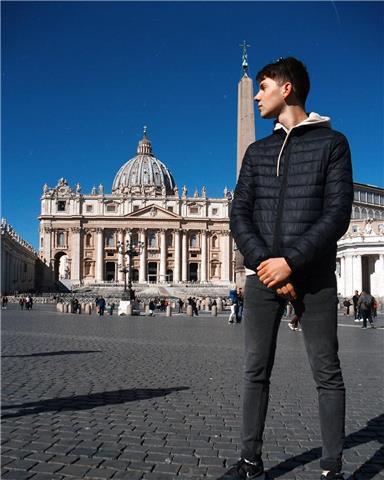 Doy clases particulares de todos los niveles (primaria, eso, bachillerato...)