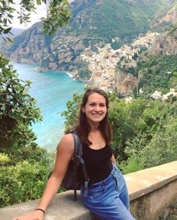 Insegnante di inglese per bambini e adulti in Martis (Sassari)