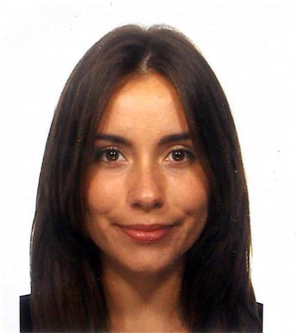 Traduttrice e interprete offre lezioni di inglese grammatica e conversazione