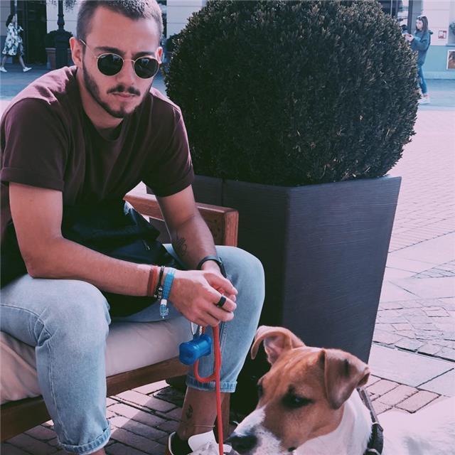 Studente universitario (laureando) impartisce lezioni di matematica, informatica, fisica ed ulteriori materie oltre che aiuto studio/compiti per elementari, medie e liceo (biennio)