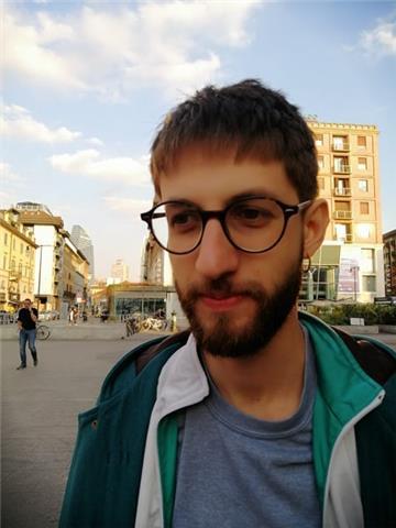 Laureato in beni culturali offre aiuto per compiti (elementari, medie) e ripetizioni in materie umanistiche ed economiche