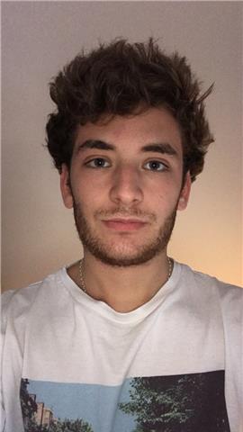 Soy un universitario 19 años que da clases de matematicas y lengua. aunque puedo adaptarme a otras materia