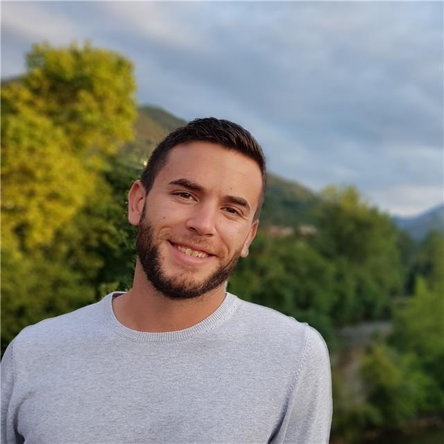 Doy clases particulares online a alumnos de primaria y eso