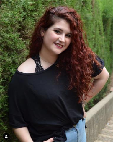 Estudiante de historia del arte, con buen nivel de inglés y francés para clases de repaso a niños y jóvenes, y ayuda con deberes y técnicas de estudio