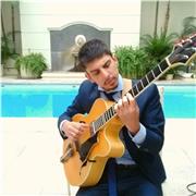 Aprende a tocar con tus canciones preferidas. Clases personalizadas para todos los niveles y edades. Presencial y Online