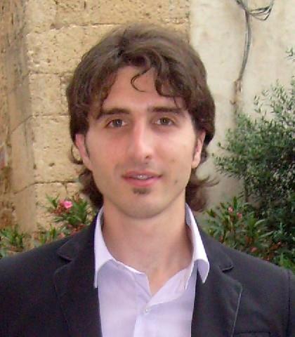 Laureato in Scienze economiche e finanziarie