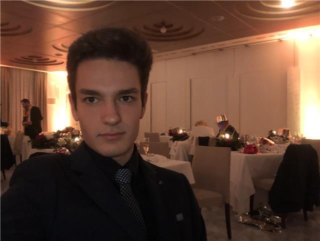 Doy clases de asignaturas de ciencias (fisica, quimica, matemáticas, informatica y otros ámbitos ). ingeniero de organización industrial titulado