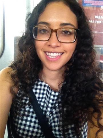 Profesora de Inglés buscando escuela privado