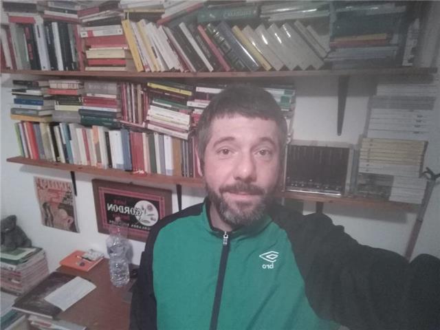 La storia non è un noioso susseguirsi di nomi e date da imparare a memoria, ma è la storia degli esseri umani nel tempo, con i suoi pregi e difetti; con i suo usi e costumi che cambiano; con i suoi orrori e le sue mirabolanti e affascinanti imprese, la st