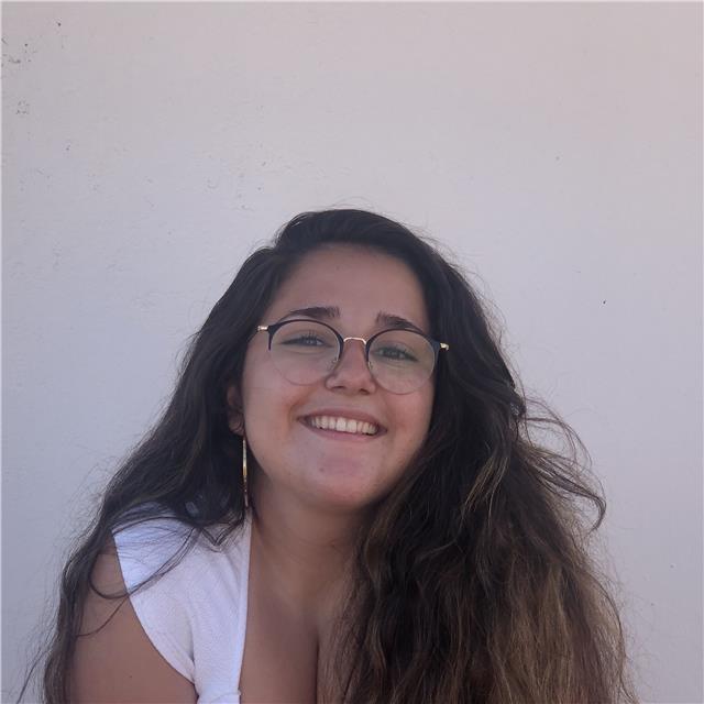 Mónica Longares Martínez