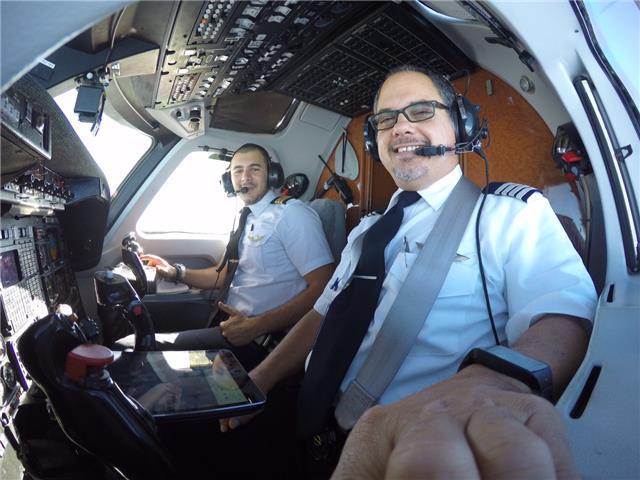 Clases particulares de comunicaciones aeronáuticas en inglés y español