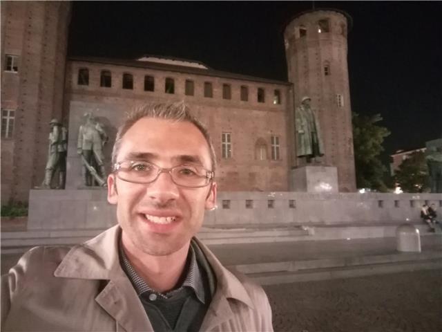 Insegnante diritto ed economia