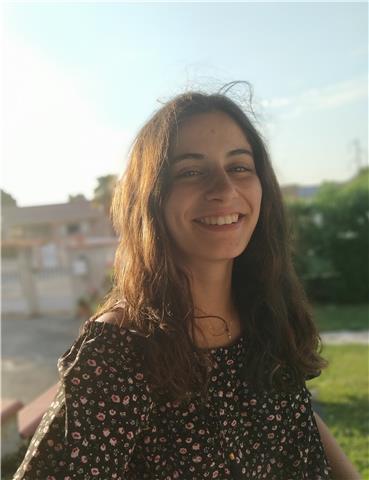 Nativa de francia, quiero compartir mis conocimientos a adultos o niños que quieren aprender el francés en manresa