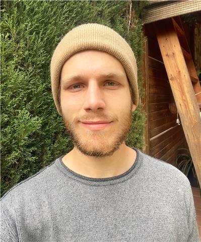 Profesor de inglés con titulación de nivel b2 (grade b, cambridge) ofrece clases de apoyo en murcia cubriendo todas las áreas del idioma