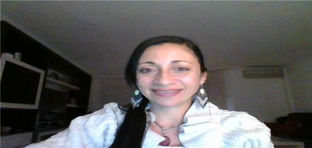 Profesora NATIVA de Inglés con 25 años de experiencia se ofrece a partir clases de inglés a adultos