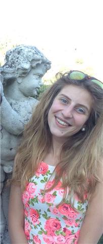 Insegnante disponibile all'insegnamento di materie umanistiche