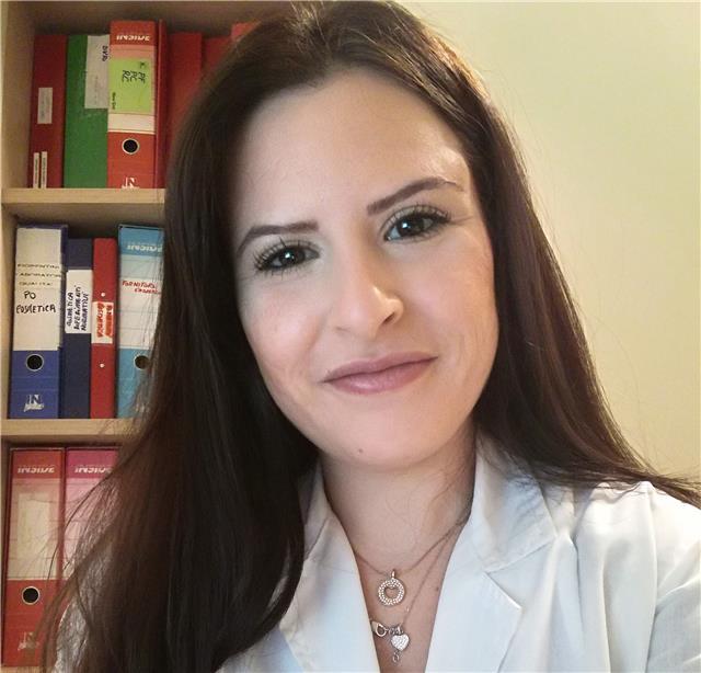 Laureata in Chimica e Tecnologia Farmaceutiche - lezioni presenziali e online