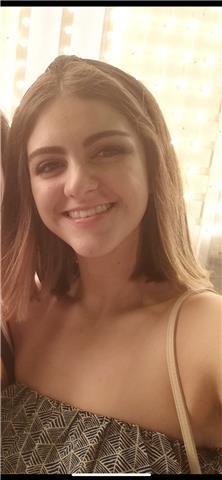 Profesora de inglés española, cuento con un b2 en Writing, Speaking y Reading y un c1 en Listening