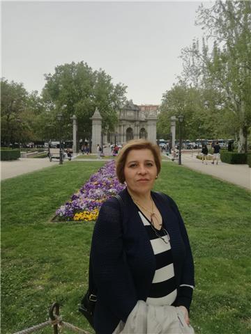 Profesora máster educación secundaria y bachiller especialidad francés