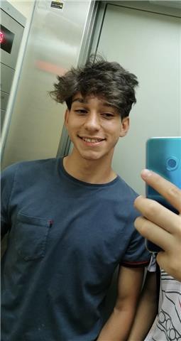 Alumno de bachiller da clases de matemáticas a alumnos de eso o primaria