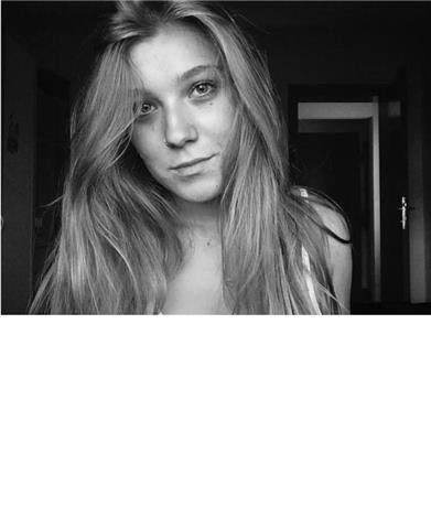 Profesora de italiano e inglés imparte clases