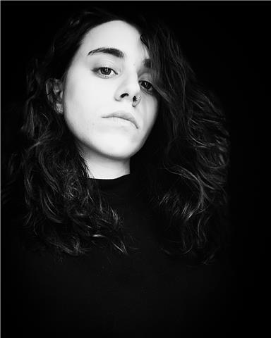 Insegnate bilingue offre ripetizioni di inglese