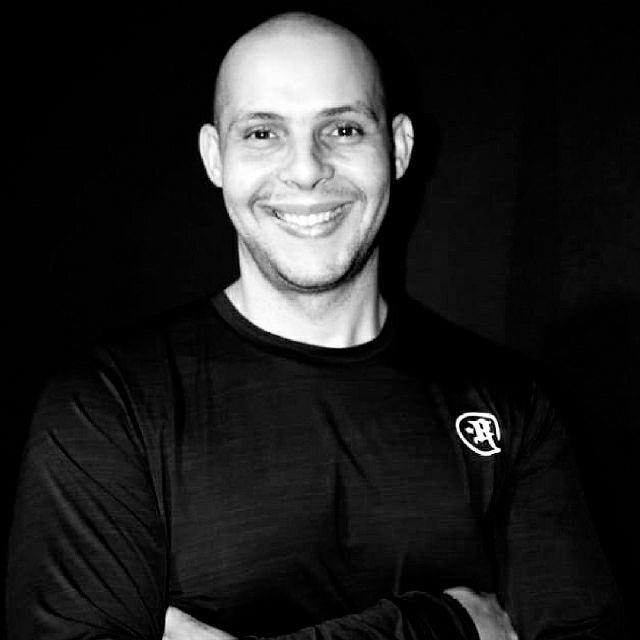 Entrenador con más de 12 años de experiencia, cambiar vidas y ayudar a otros es mi vocación